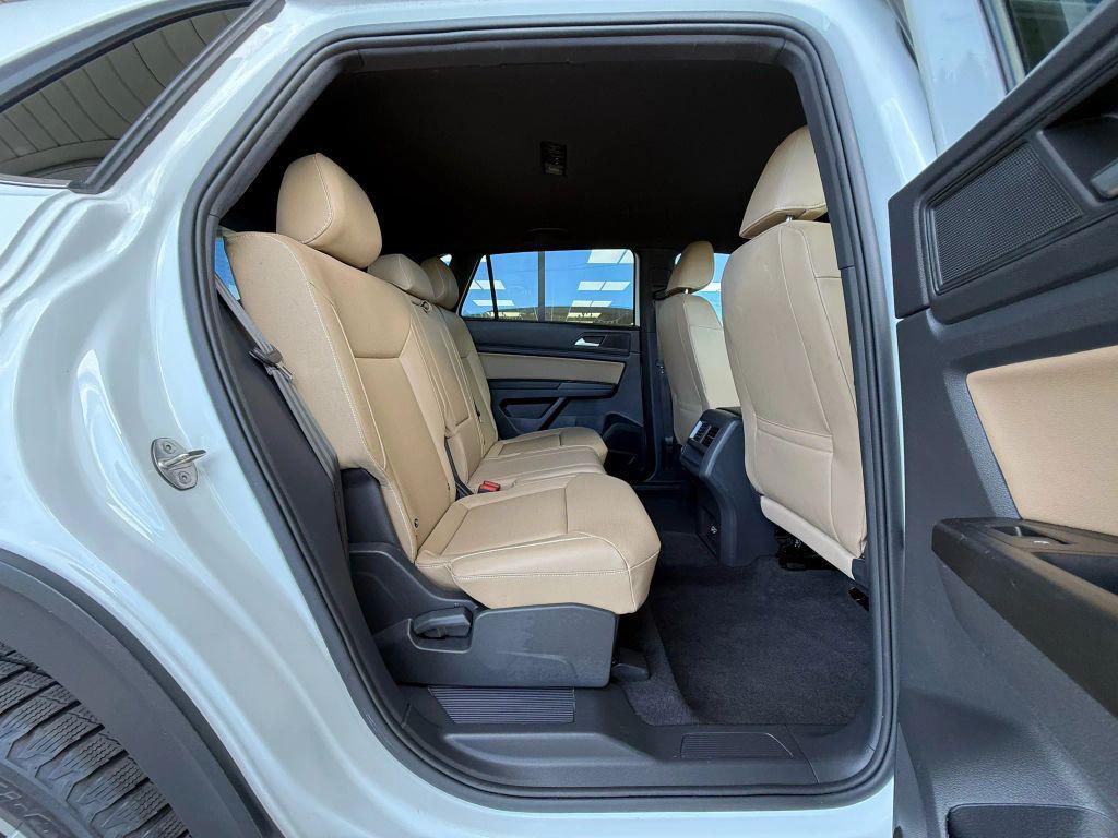 used 2020 Volkswagen Atlas Cross Sport car, priced at $23,999