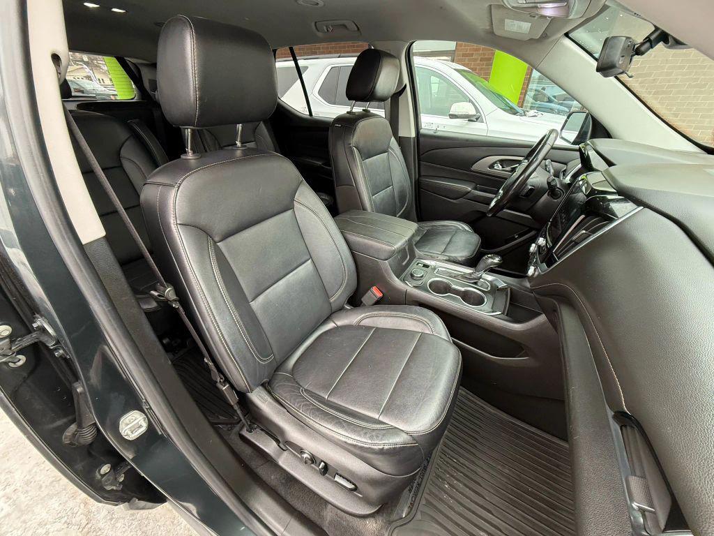 used 2019 Chevrolet Traverse car, priced at $17,999