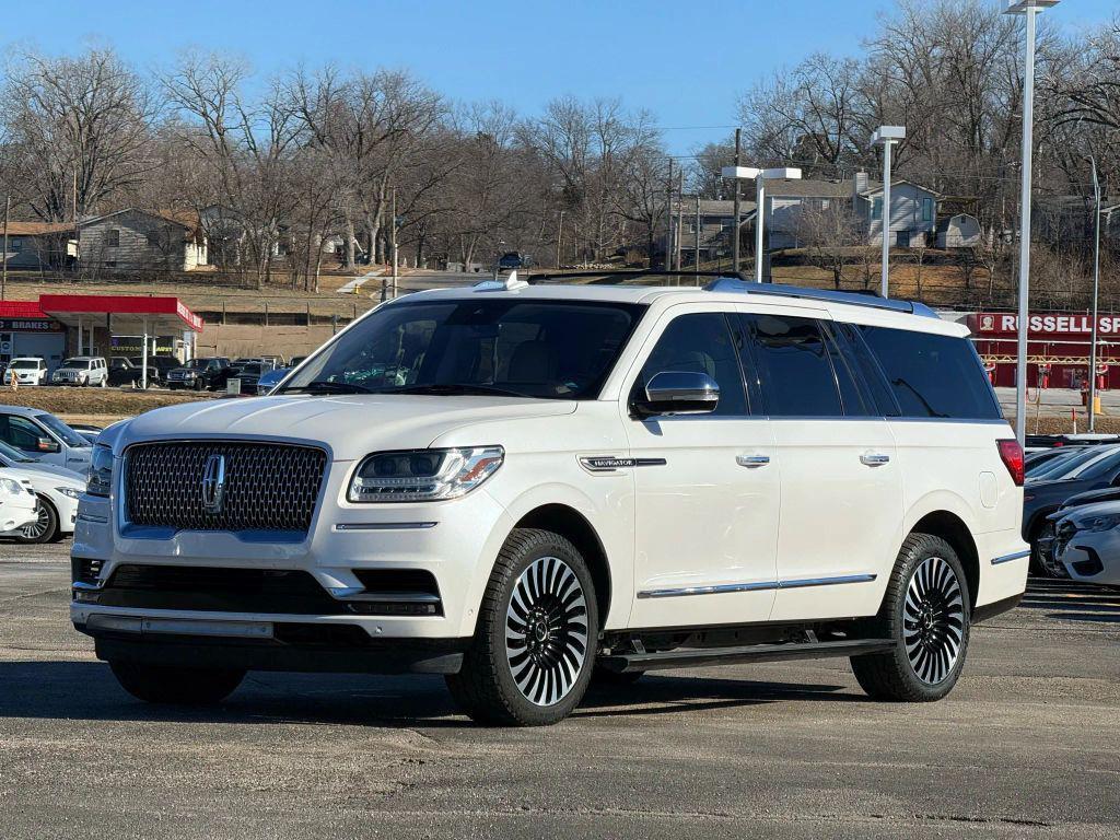 used 2018 Lincoln Navigator L car, priced at $20,999