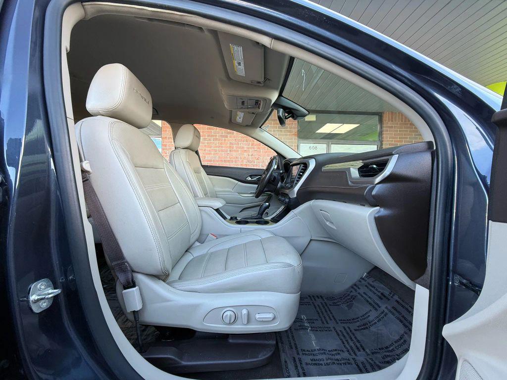 used 2019 GMC Acadia car, priced at $19,999