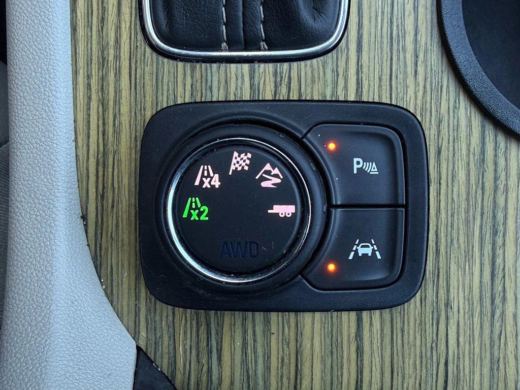 used 2019 GMC Acadia car, priced at $19,999