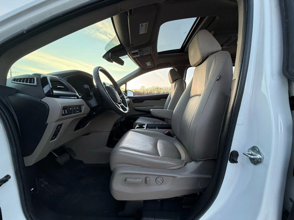 used 2023 Honda Odyssey car, priced at $34,999