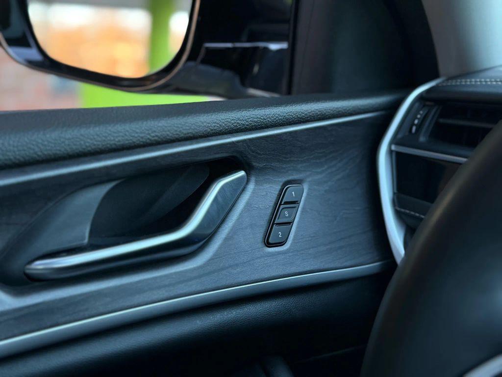 used 2022 Jeep Grand Cherokee 4xe car, priced at $29,999