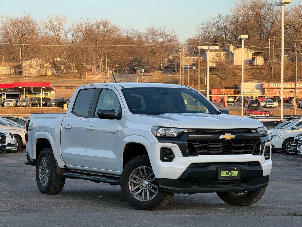 used 2024 Chevrolet Colorado car, priced at $26,999