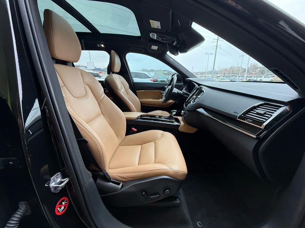 used 2018 Volvo XC90 car, priced at $21,999