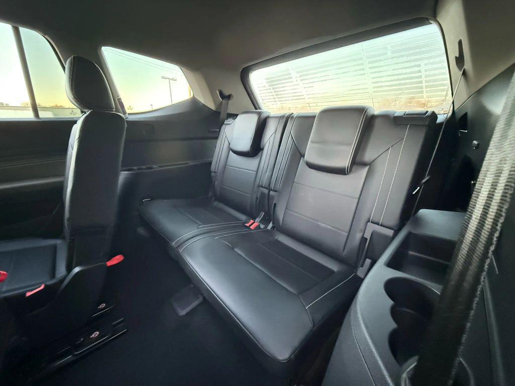 used 2021 Volkswagen Atlas car, priced at $20,999