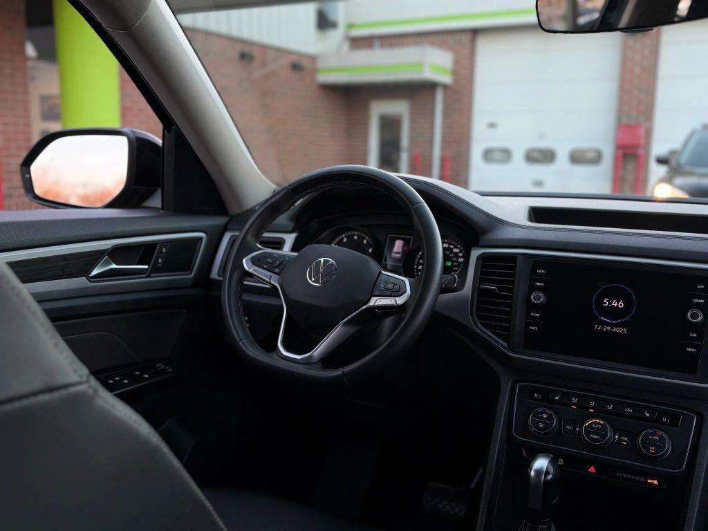 used 2021 Volkswagen Atlas car, priced at $20,999