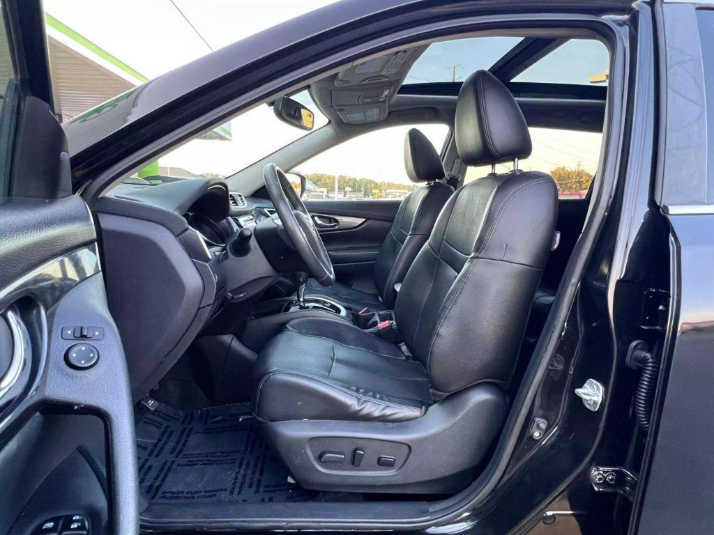 used 2016 Nissan Rogue car, priced at $10,999