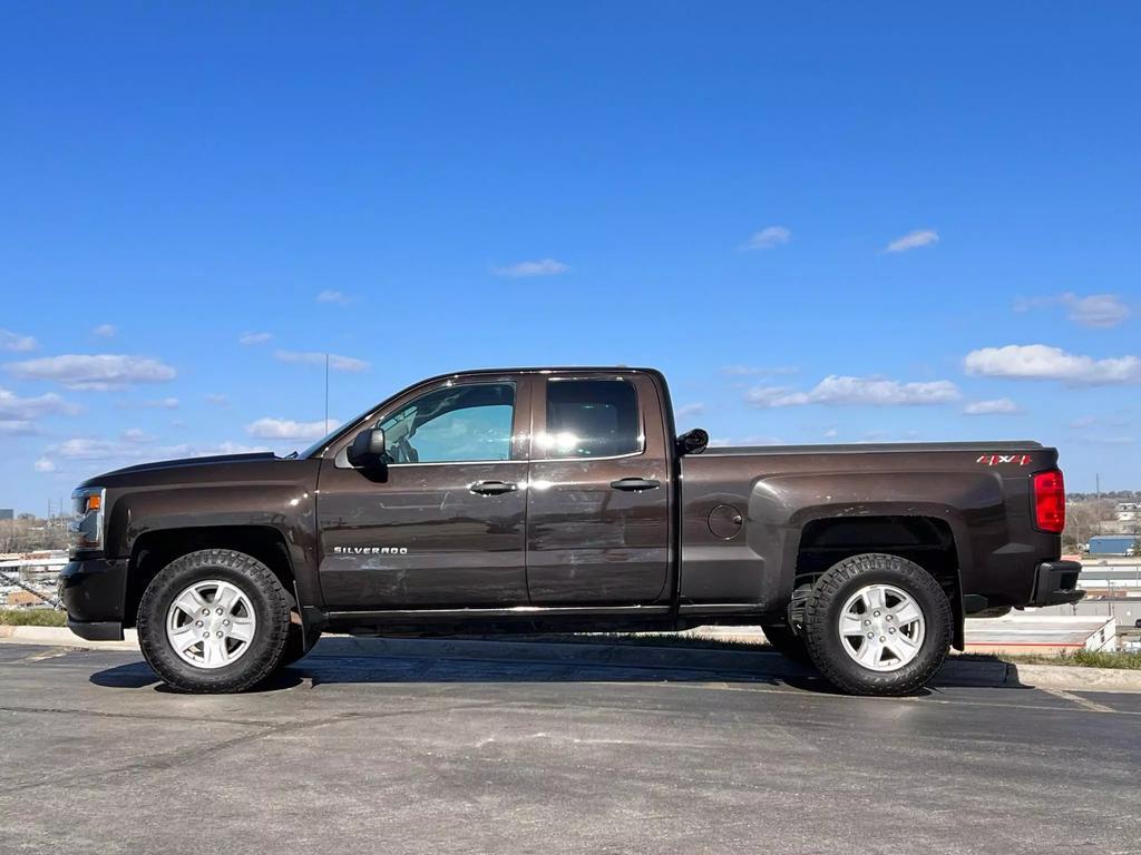 used 2019 Chevrolet Silverado 1500 car, priced at $17,999