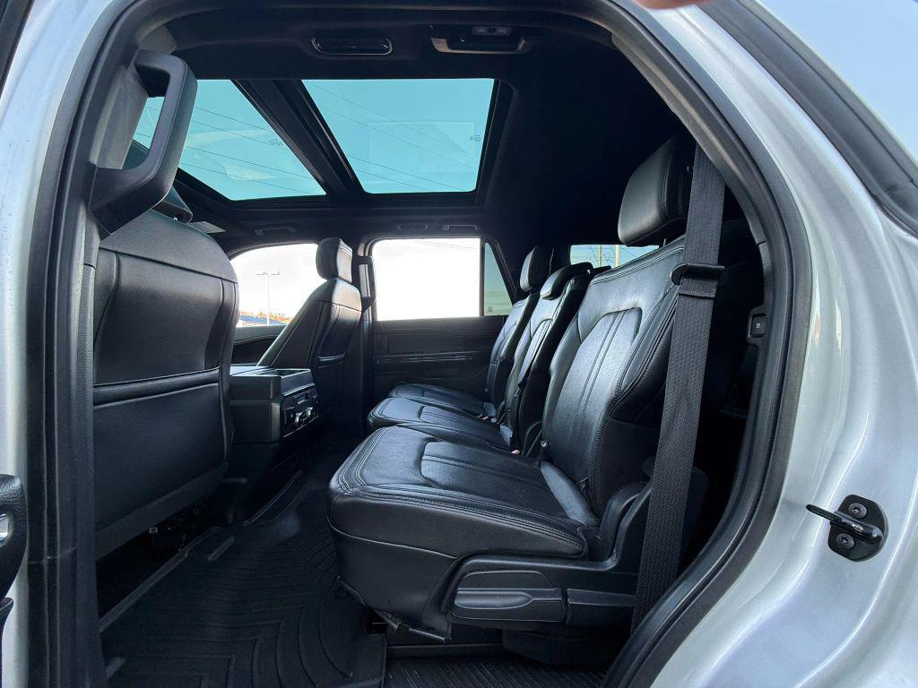 used 2018 Ford Expedition car, priced at $20,999