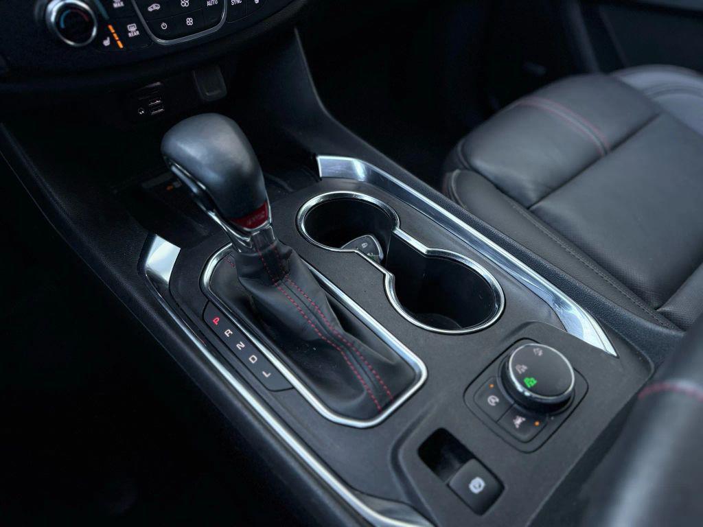 used 2023 Chevrolet Traverse car, priced at $24,999