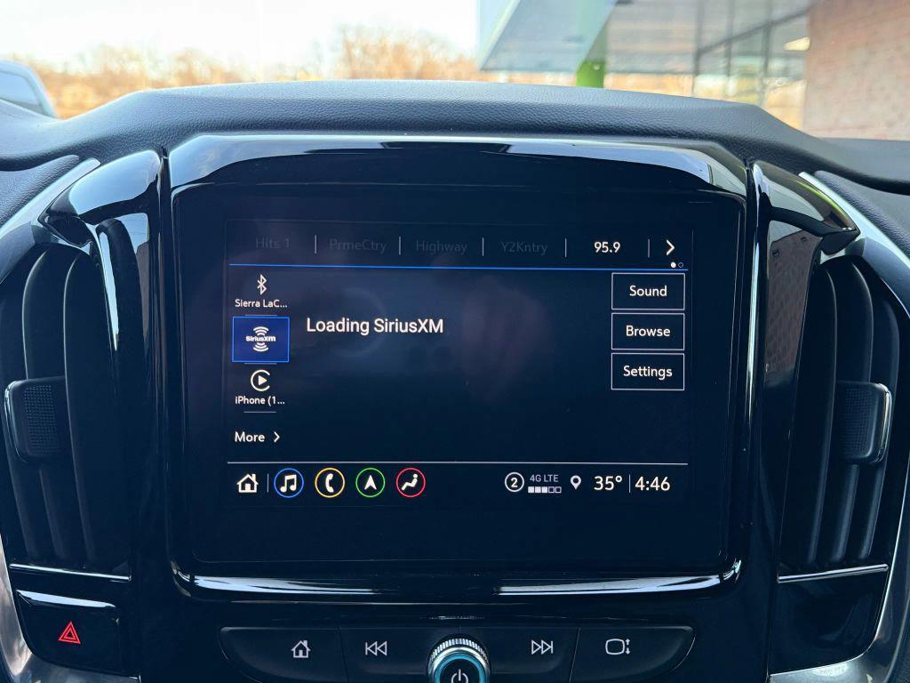 used 2023 Chevrolet Traverse car, priced at $24,999