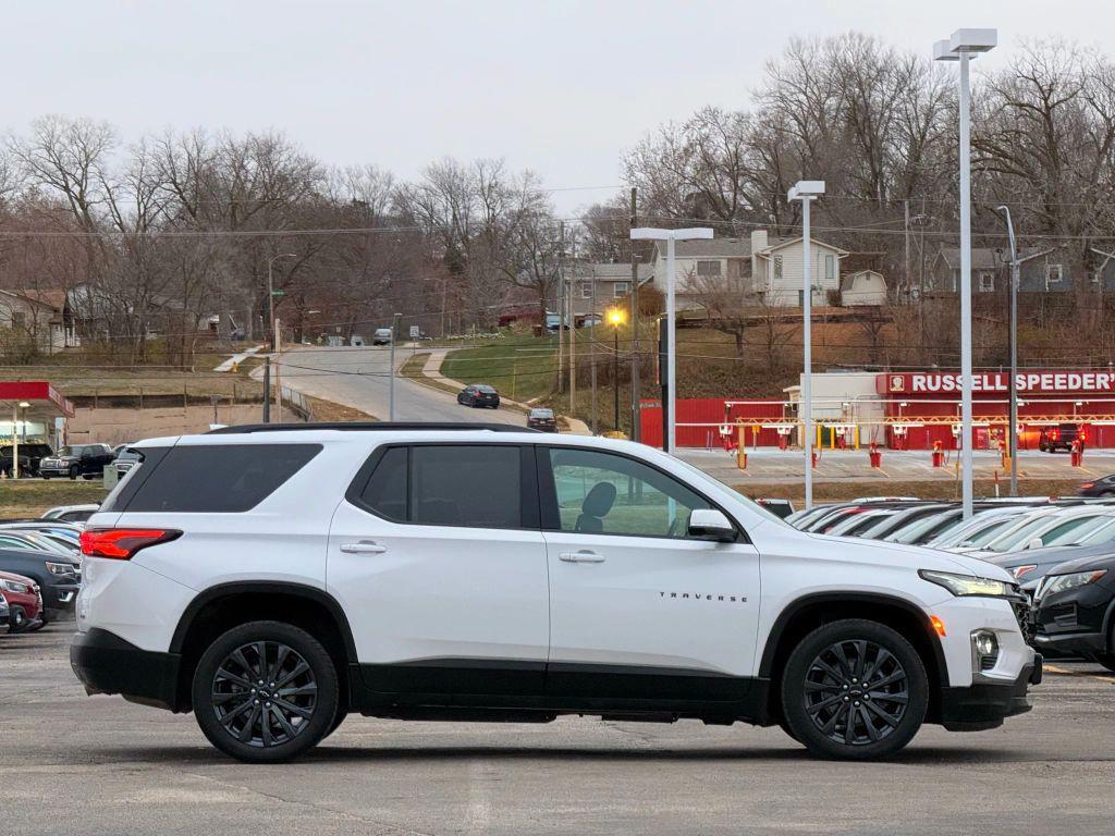 used 2023 Chevrolet Traverse car, priced at $24,999