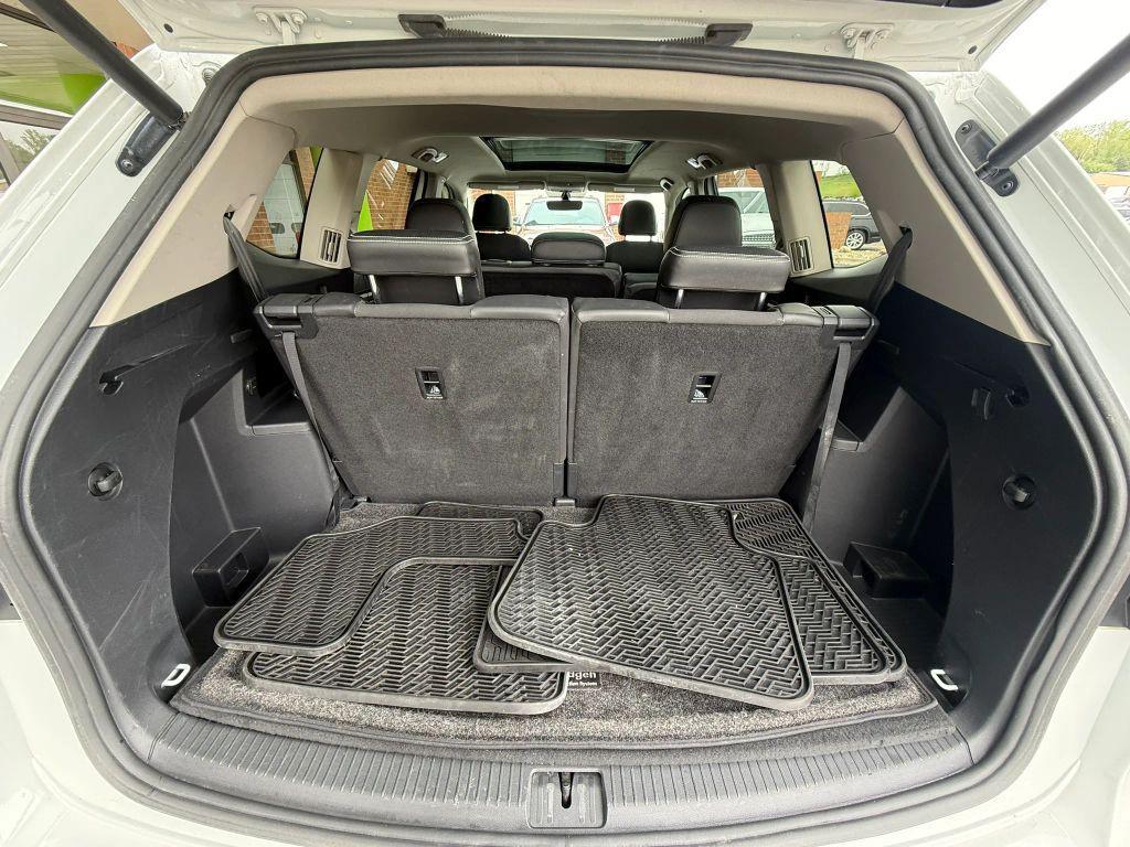 used 2022 Volkswagen Atlas car, priced at $21,999