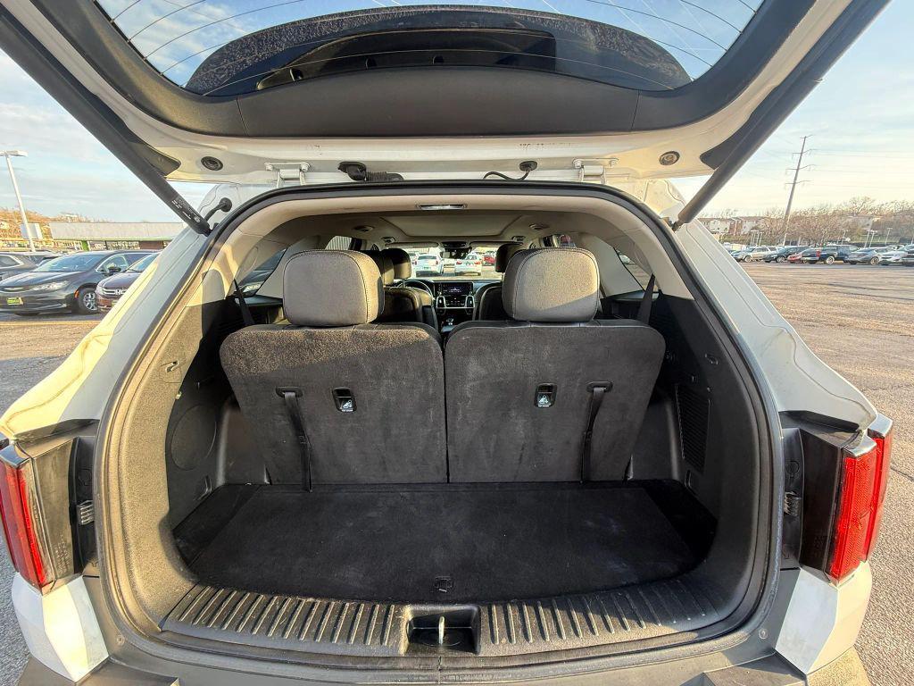 used 2021 Kia Sorento car, priced at $18,999