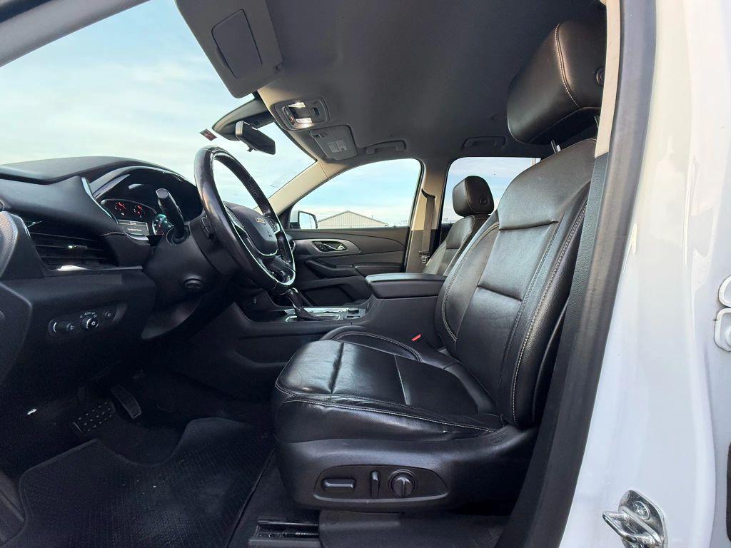 used 2019 Chevrolet Traverse car, priced at $16,999