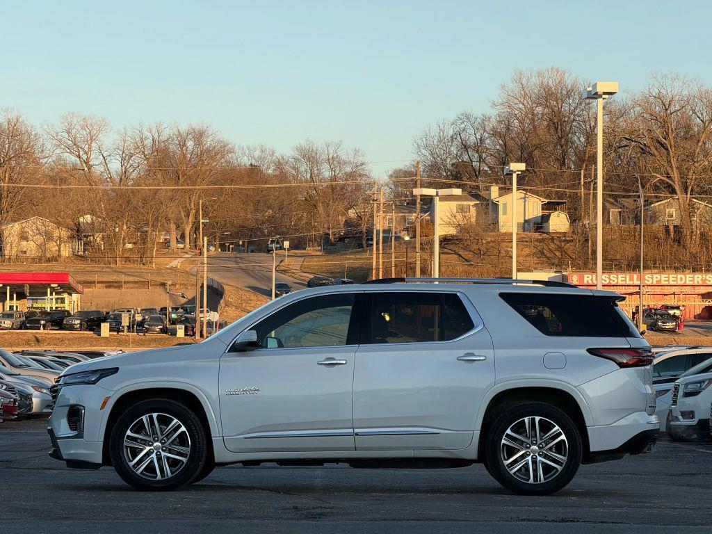 used 2023 Chevrolet Traverse car, priced at $31,999