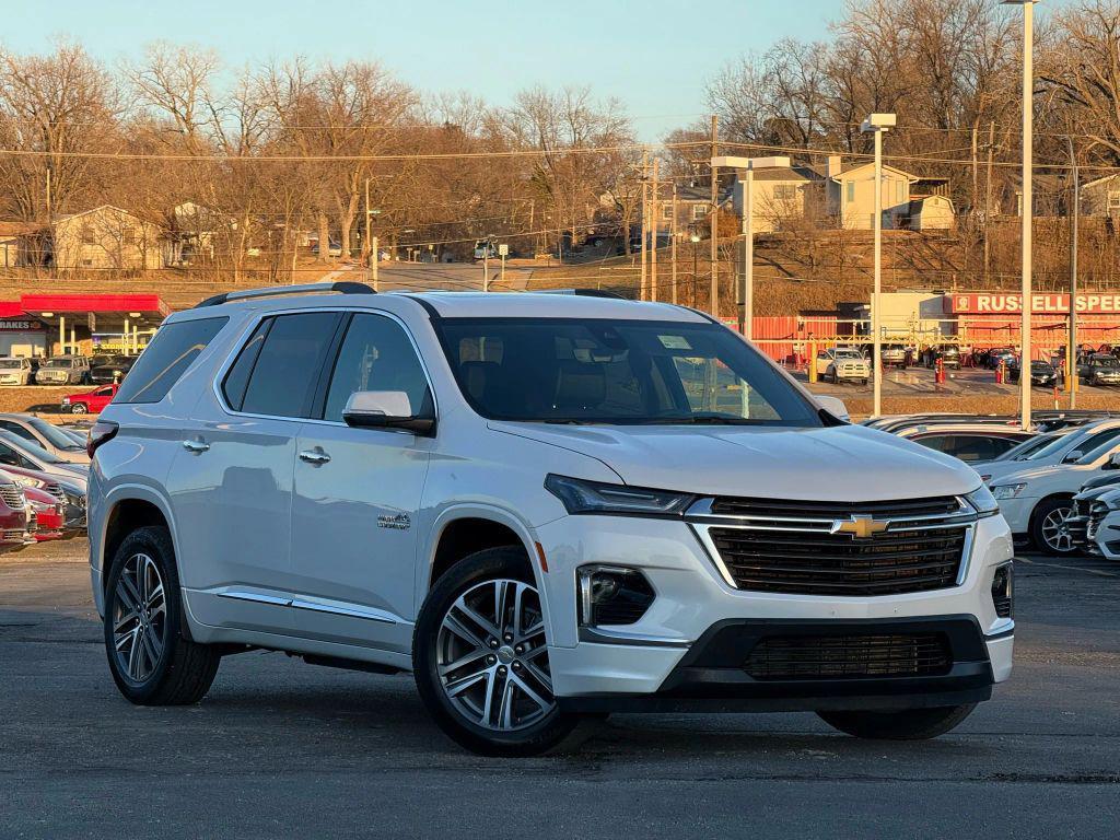 used 2023 Chevrolet Traverse car, priced at $31,999