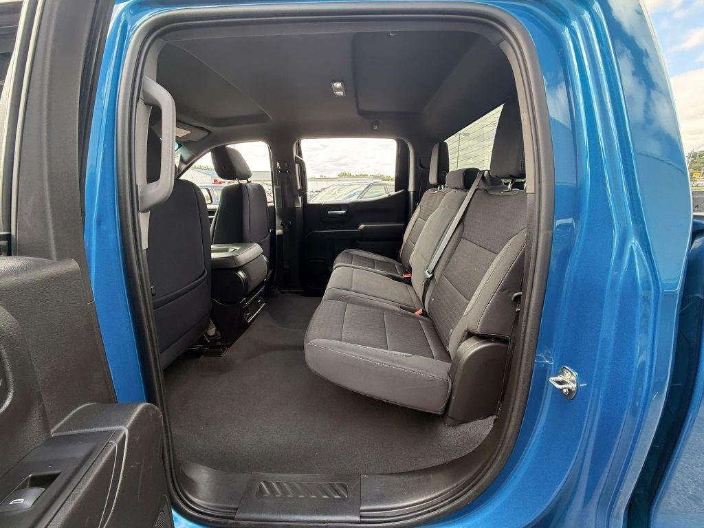 used 2022 Chevrolet Silverado 1500 car, priced at $30,999