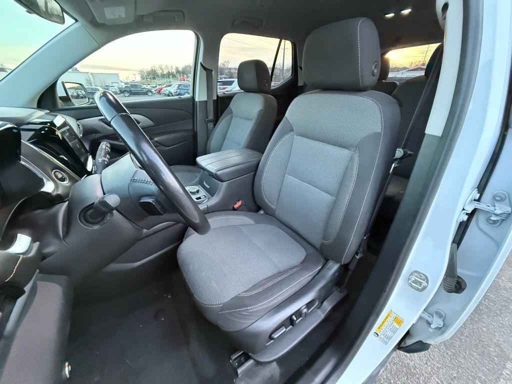 used 2020 Chevrolet Traverse car, priced at $14,999