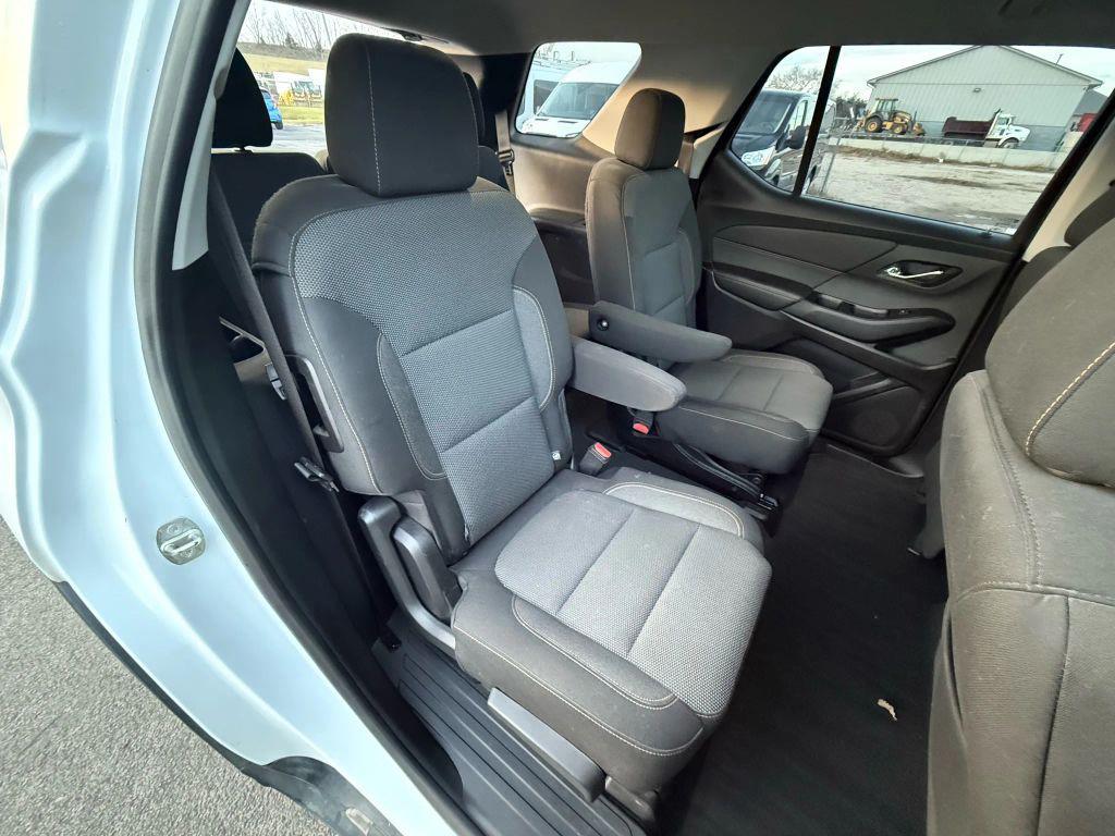 used 2020 Chevrolet Traverse car, priced at $14,999