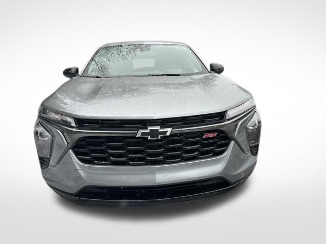 used 2024 Chevrolet Trax car, priced at $18,989