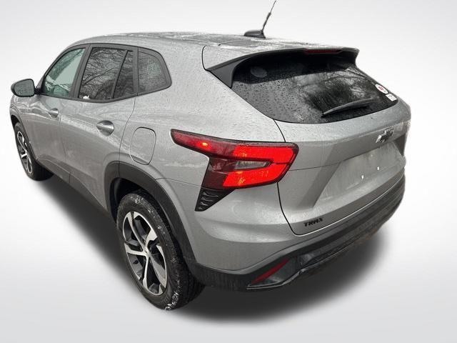 used 2024 Chevrolet Trax car, priced at $19,293