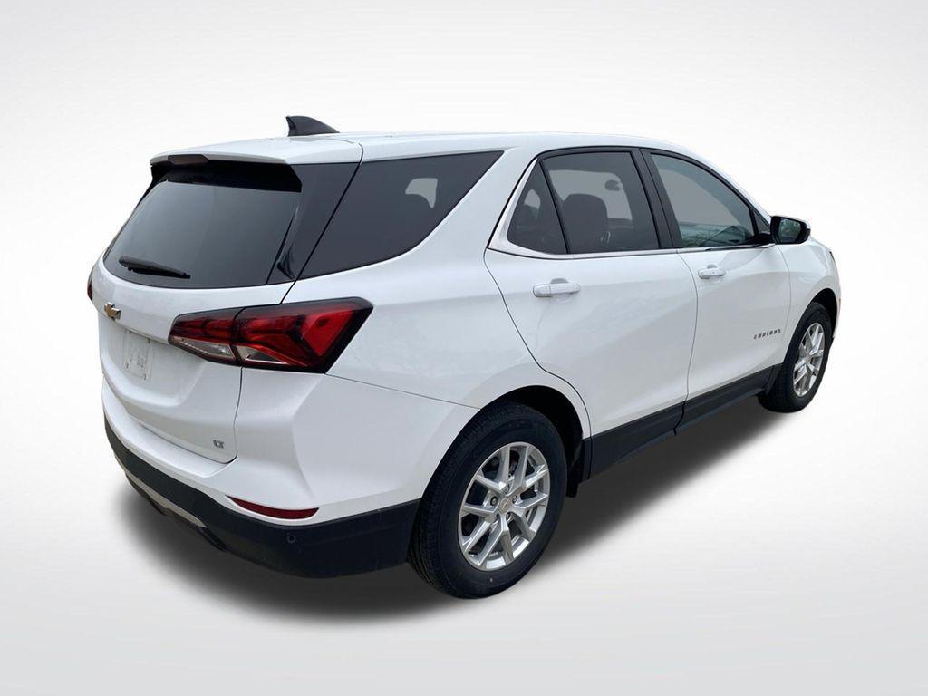 used 2024 Chevrolet Equinox car, priced at $22,499