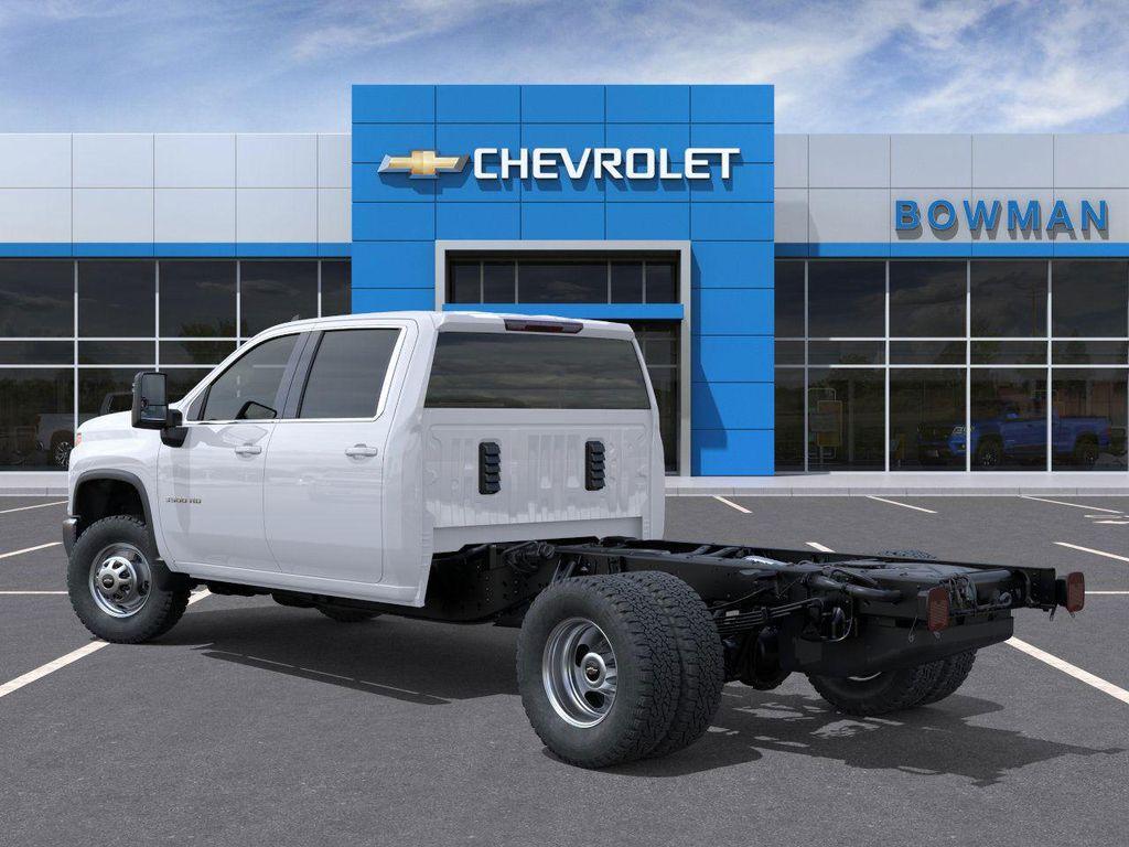 new 2025 Chevrolet Silverado 3500 car, priced at $66,282