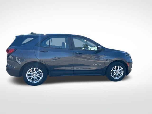 used 2022 Chevrolet Equinox car, priced at $18,998
