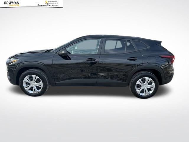 used 2024 Chevrolet Trax car, priced at $19,271