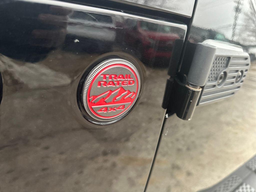 used 2020 Jeep Gladiator car, priced at $25,412