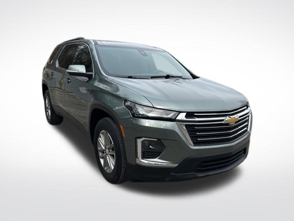 used 2023 Chevrolet Traverse car, priced at $26,994