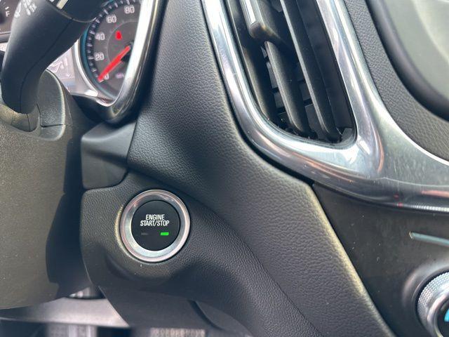 used 2023 Chevrolet Equinox car, priced at $19,683