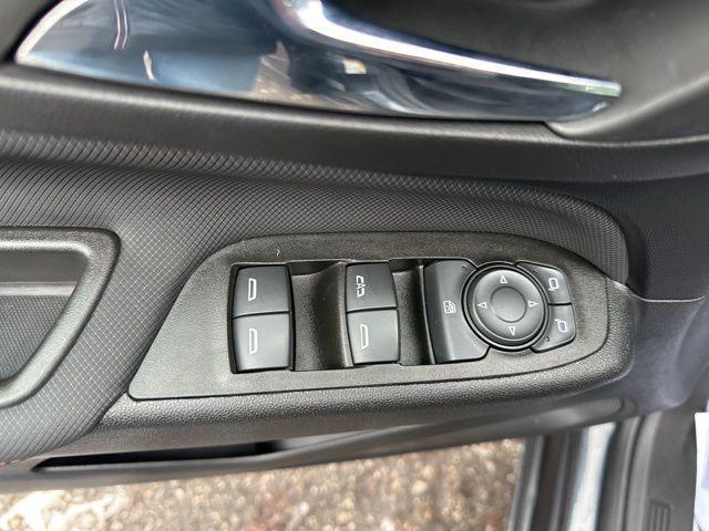 used 2022 Chevrolet Equinox car, priced at $23,794