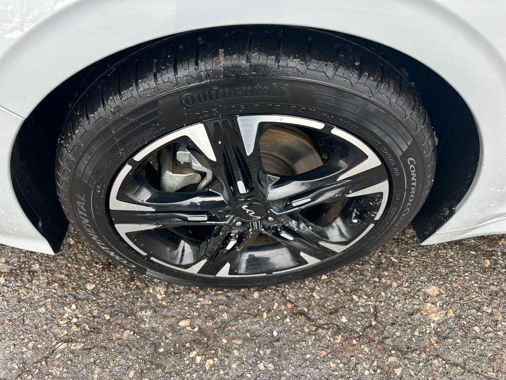 used 2023 Kia K5 car, priced at $21,874