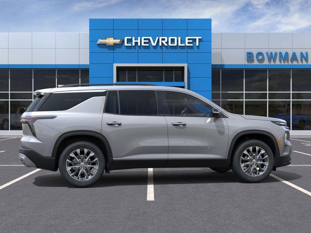 new 2026 Chevrolet Traverse car, priced at $43,518