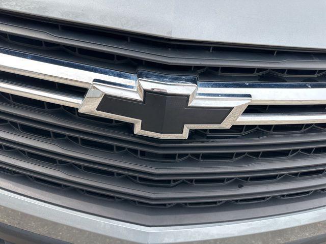 used 2024 Chevrolet Traverse car, priced at $30,972