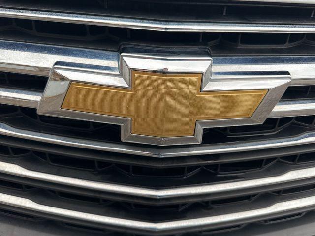 used 2023 Chevrolet Traverse car, priced at $28,711