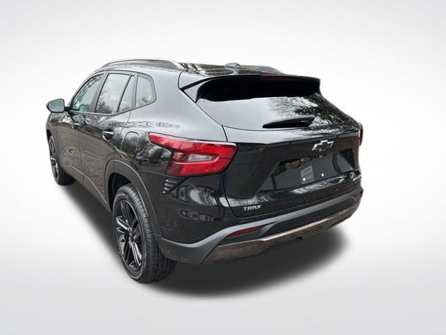 used 2024 Chevrolet Trax car, priced at $20,694