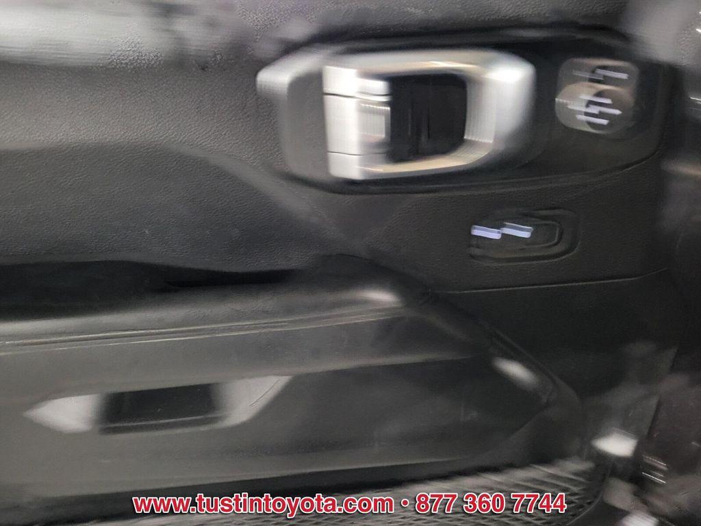 used 2021 Jeep Gladiator car, priced at $28,797