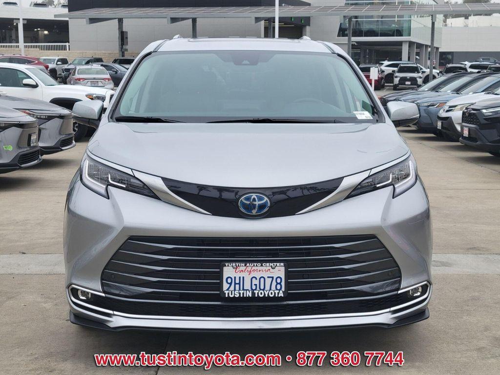 used 2023 Toyota Sienna car, priced at $48,998