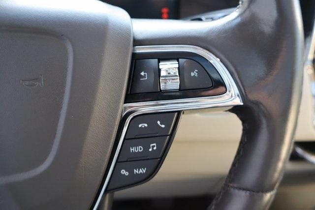 used 2019 Lincoln Navigator L car, priced at $26,900