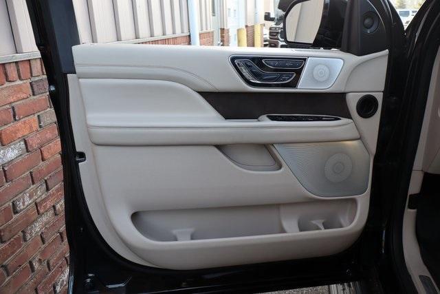 used 2019 Lincoln Navigator L car, priced at $26,900
