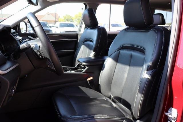 used 2021 Jeep Grand Cherokee L car, priced at $26,500