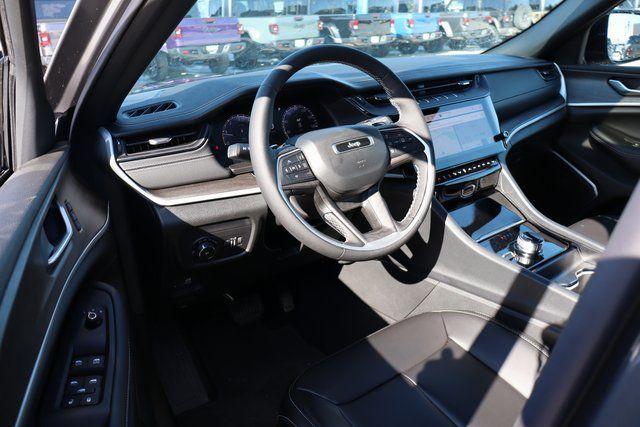 new 2026 Jeep Grand Cherokee car, priced at $45,835