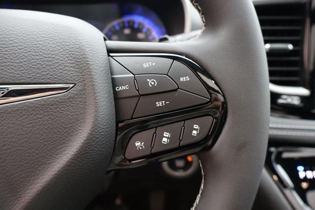 new 2026 Chrysler Pacifica car, priced at $46,986