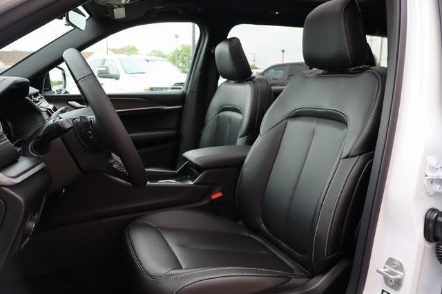 new 2025 Jeep Grand Cherokee L car, priced at $46,269