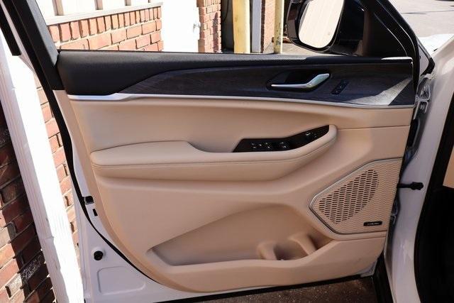 used 2021 Jeep Grand Cherokee L car, priced at $25,000