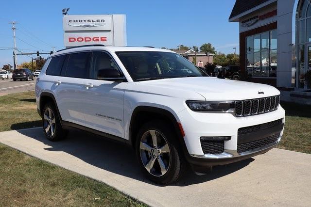 used 2021 Jeep Grand Cherokee L car, priced at $25,000